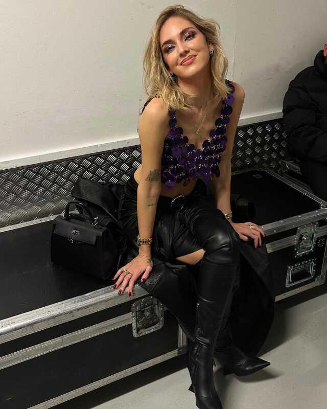 Kanser hastası çocuklara topladığı bağışı şirketine aktaran fenomen Chiara Ferragni ağlayarak özür diledi