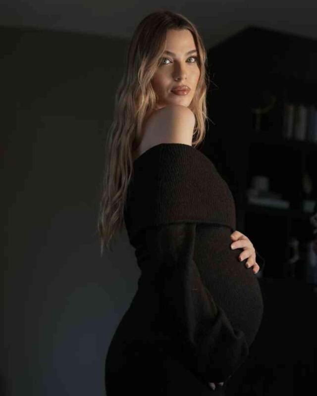 İdo Tatlıses ve Yasemin Şefkatli çiftinin ikiz bebekleri dünyaya geldi