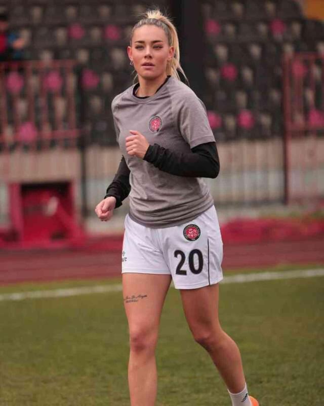 Aycan Yanaç kimdir? Aycan Yanaç kaç yaşında, nereli?