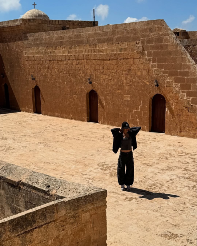 Dilan Çiçek Deniz'in kahvehane yorgunluk çayı içti