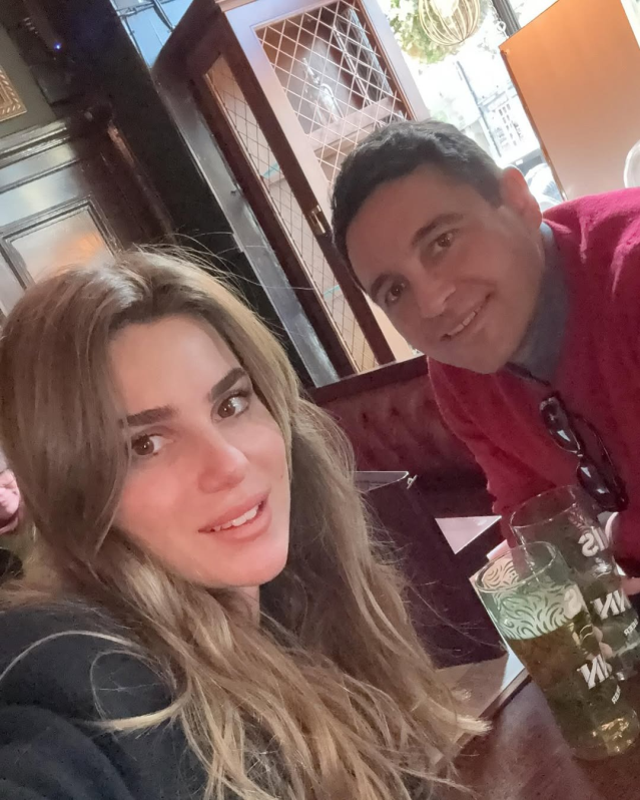 Boşanma iddiaları sonrası Hacı Sabancı ve Nazlı Sabancı'dan fotoğraflı yanıt