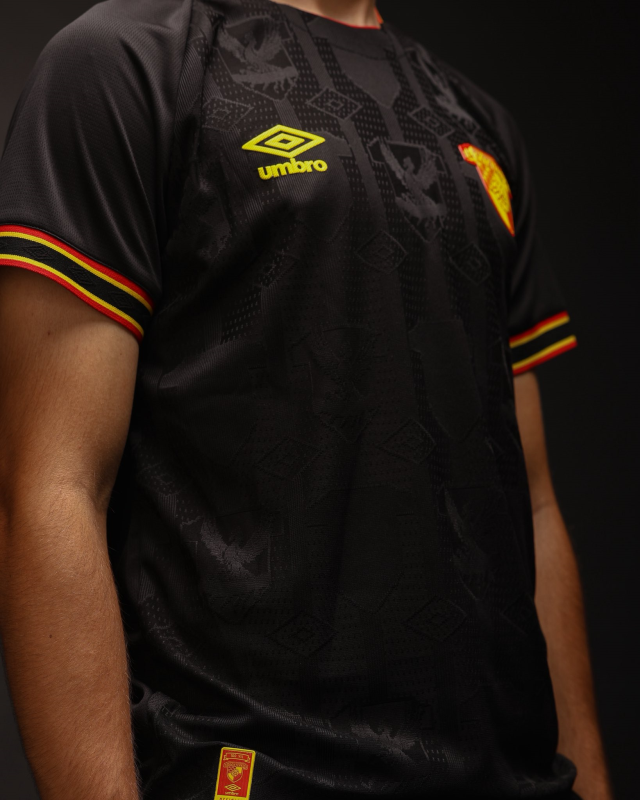 Göztepe 2025-2026 Sezonu Formalarını Tanıttı