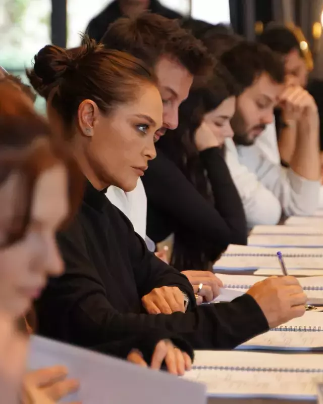 هیولا آوشار پس از ۴ سال به صحنه بازگشت