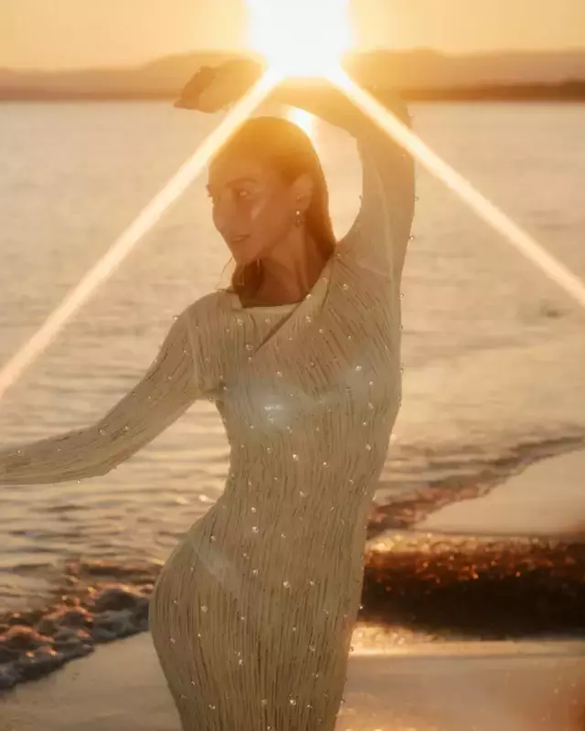 Şeyma Subaşı yine Kur'an-ı Kerim'i paylaştı, o sözleri yazdı: Allah herkese nasip etsin