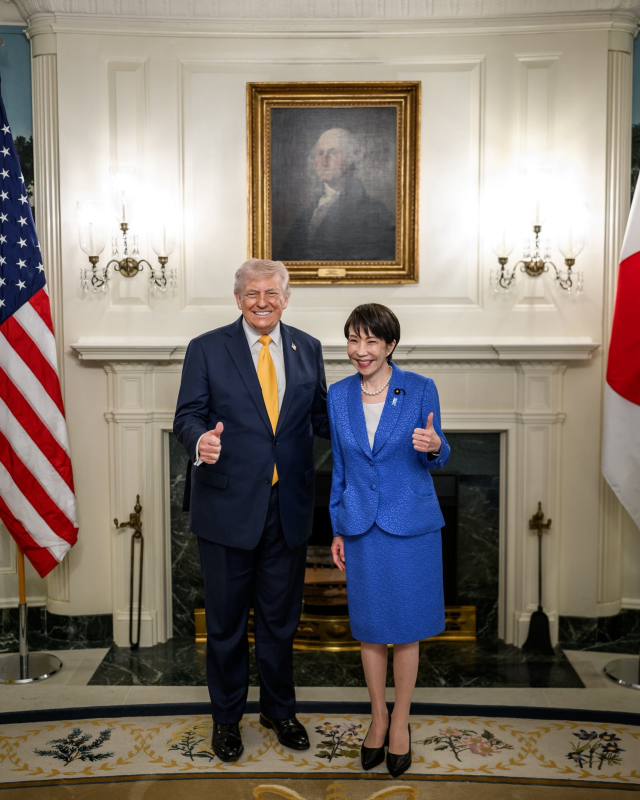 Trump'tan Japonya Başbakanı'nın yanında şok Pearl Harbor çıkışı