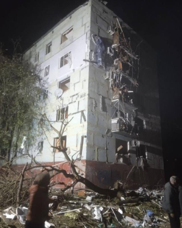 Rusya'dan misilleme gecikmedi! Zaporijya'yı gece boyunca vurdular, 17 ölü 40 yaralı