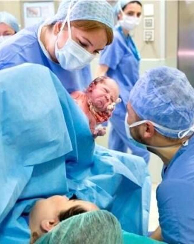 Ümit Erdim, Kızının Adını Eleştirenleri Abdullah Öcalan'lı Cevapla Susturdu