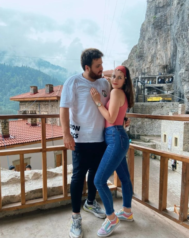 Oğuz Murat Aci'nin eşi, Eylem Tok ve Timur Cihantimur hakkındaki şikayetini geri çekti
