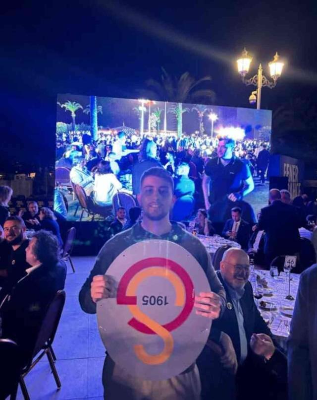 Tesisleri yaktılar! Galatasaray ve Fenerbahçeliler arasında kavga çıktı