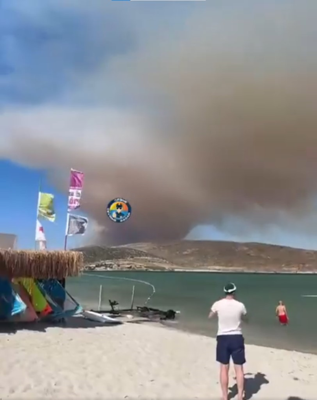 Çeşme'de zamanla yarış! Alevler evlere ulaştı