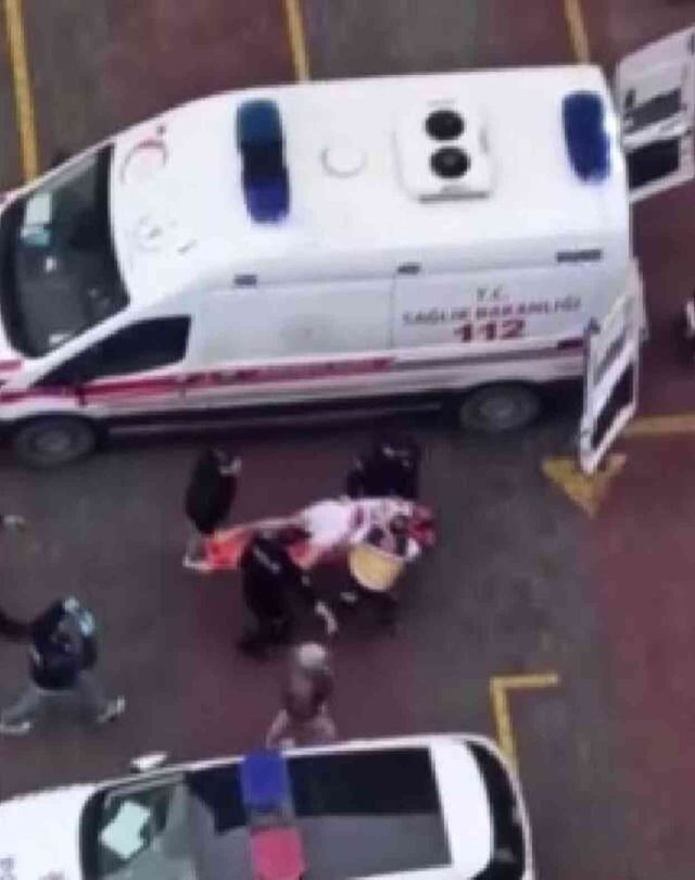 Kaçayım derken ağır yaralandı! Polisi gören torbacı, 5'nci kattan atladı