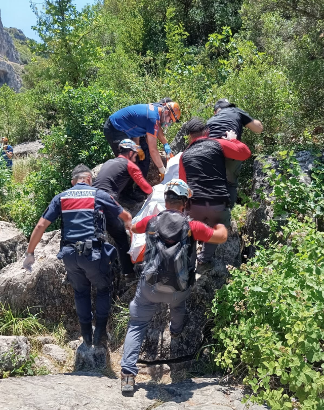 Gebze'de tabiat parkında erkek cesedi bulundu