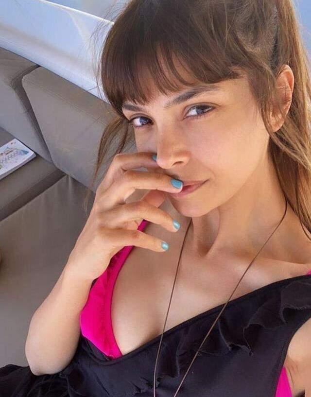 Daha da güzelleşmiş! Aşk-ı Memnu'nun Elif'i Eda Özerkan Acar'ı görenler iki kez bakıyor