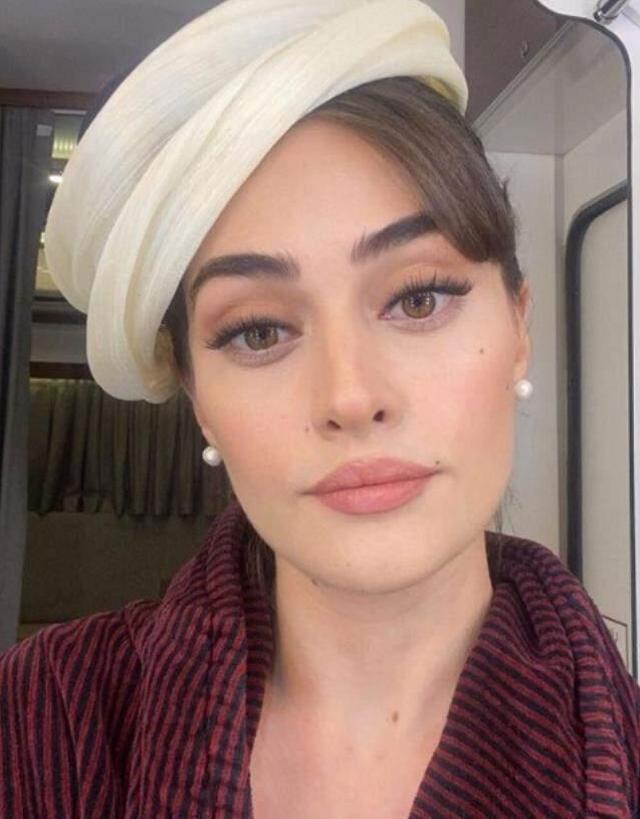 Esra Bilgiç kimdir? Esra Bilgiç kaç yaşında, nereli? Esra Bilgiç biyografisi! Esra Bilgiç oynadığı diziler?