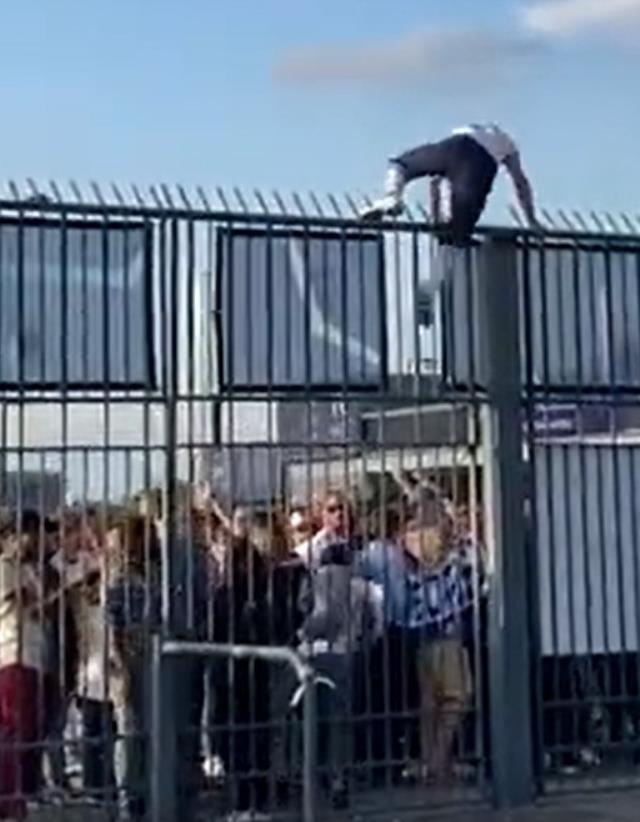 Şampiyonlar Ligi'nde büyük skandal! İşte dev finalin ertelenme sebebi