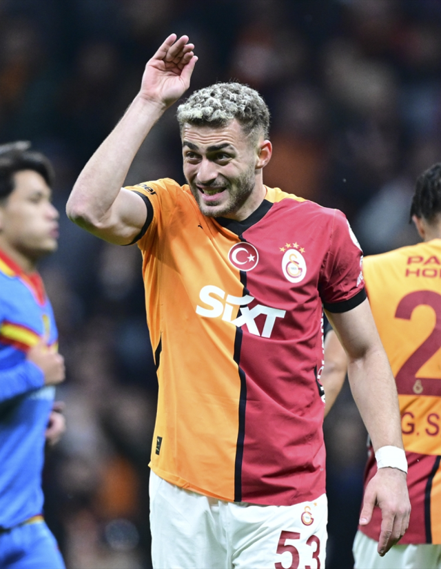 Galatasaray, Göztepe'yi sahasında 2-1 yendi