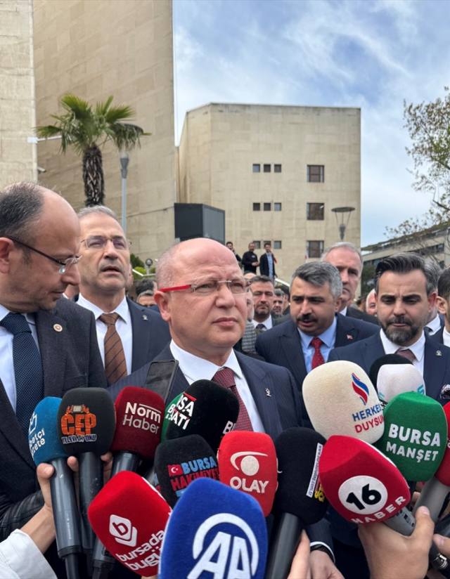 Ak Parti'den Bursa Büyükşehir Belediye Başkanı Mustafa Bozbey hakkında suç duyurusu