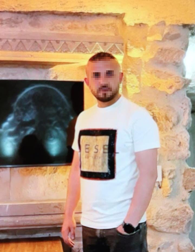 Boşanma aşamasındaki eşini çocuğunun gözü önünde bıakladı