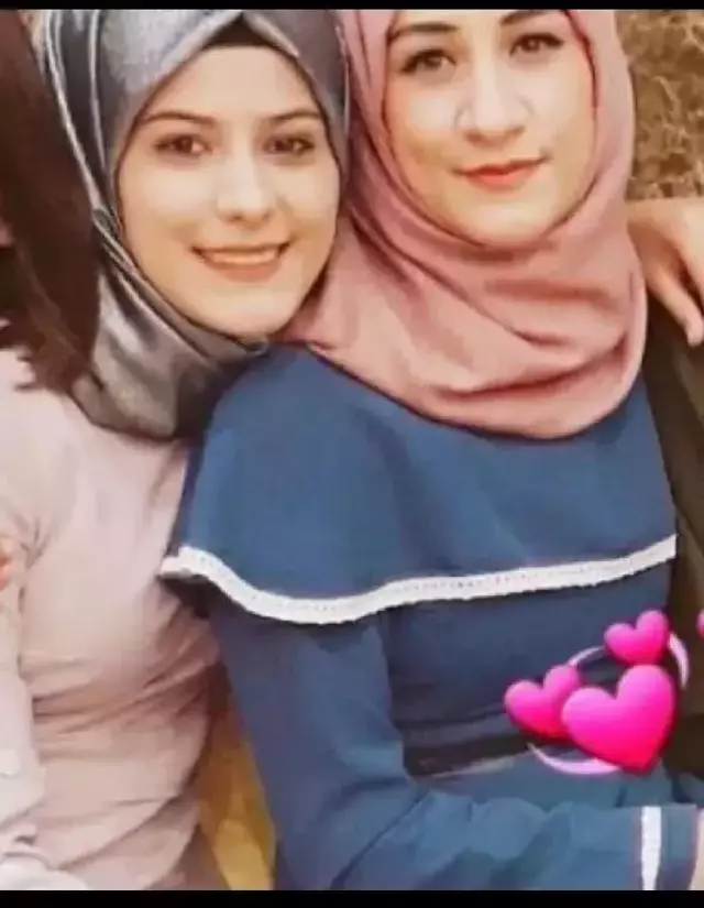 Kız kardeşler, serinlemek için girdikleri gölde boğuldu