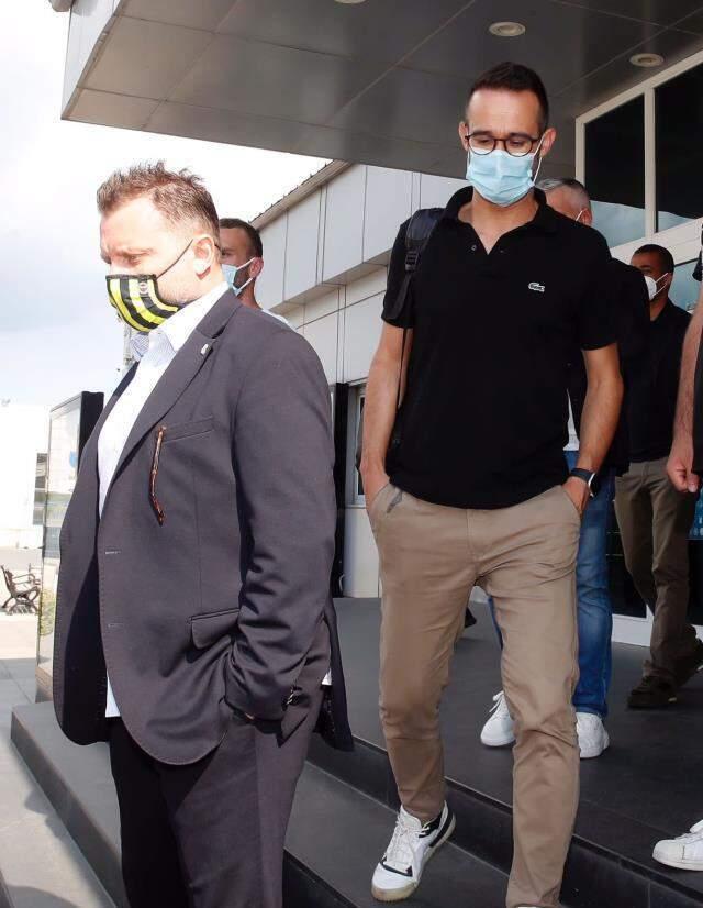 Fenerbahçe'nin yeni teknik direktörü Vitor Pereira, İstanbul'a geldi