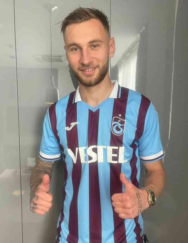 Formayı bile giydirdiler! Trabzonspor'dan iki transfer birden