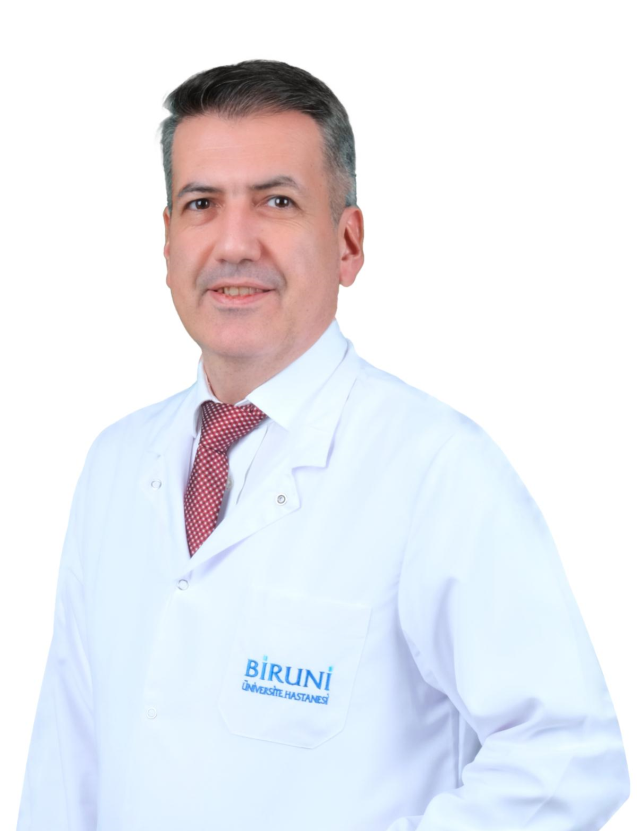 Kardiyoloji Uzmanı Prof. Dr. Cüneyt Koçaş