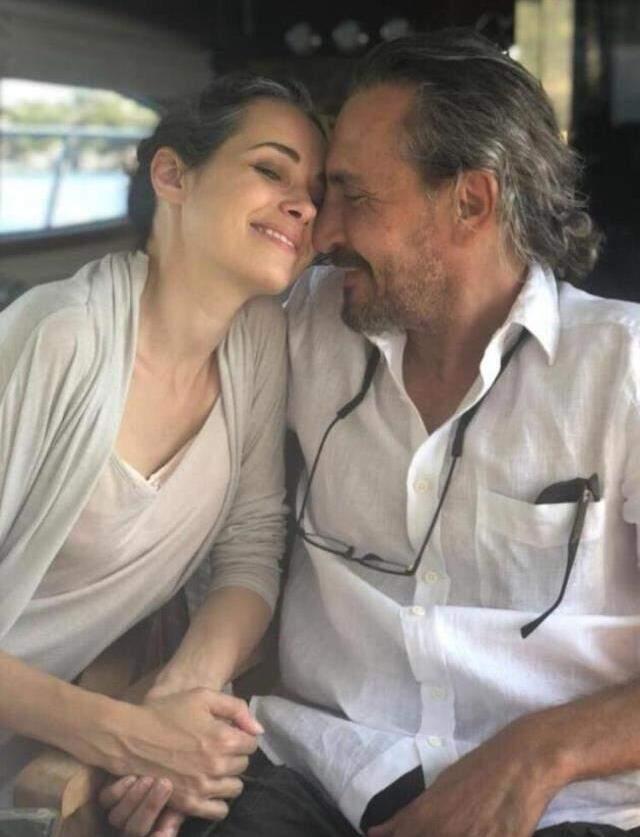 Çocuklarının babası Serdar Oral'ın ani ölümüyle yıkılan Özgü Namal, aylar sonra ilk kez görüntüledi