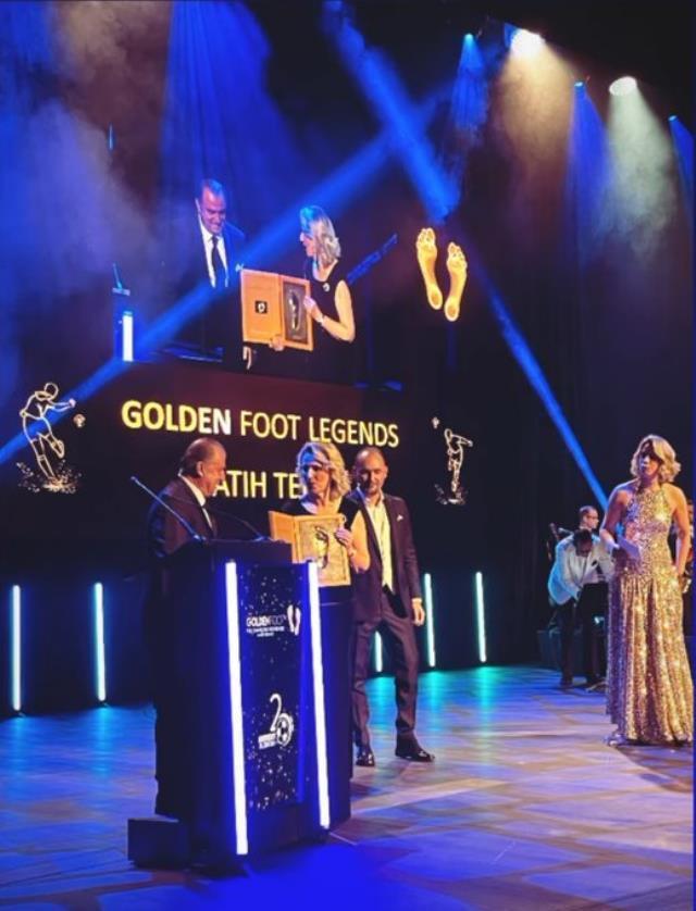 Türk futbol tarihinde bir ilk! Fatih Terim resmen efsaneler arasına girdi