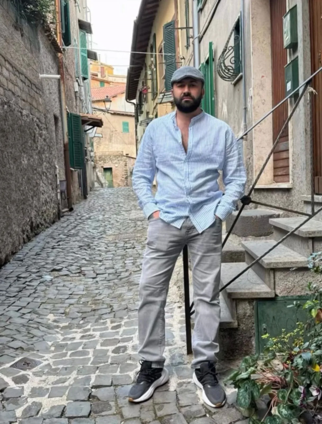 Şapkalılar çetesinin lideri Volkan Ramazan Ayhan (Yurt dışında)