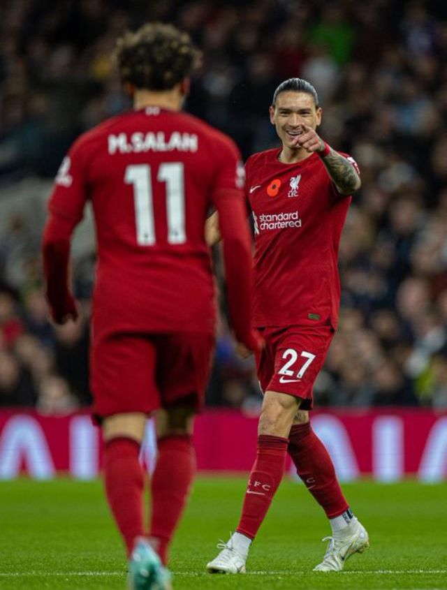 Liverpool'un yüzü sonunda güldü! Tottenham'ı deplasmanda devirdiler