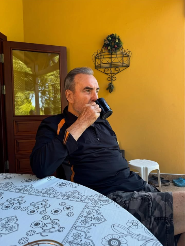 82 yaşındaki Zafer Ergin'den gençlere karizma dersi!