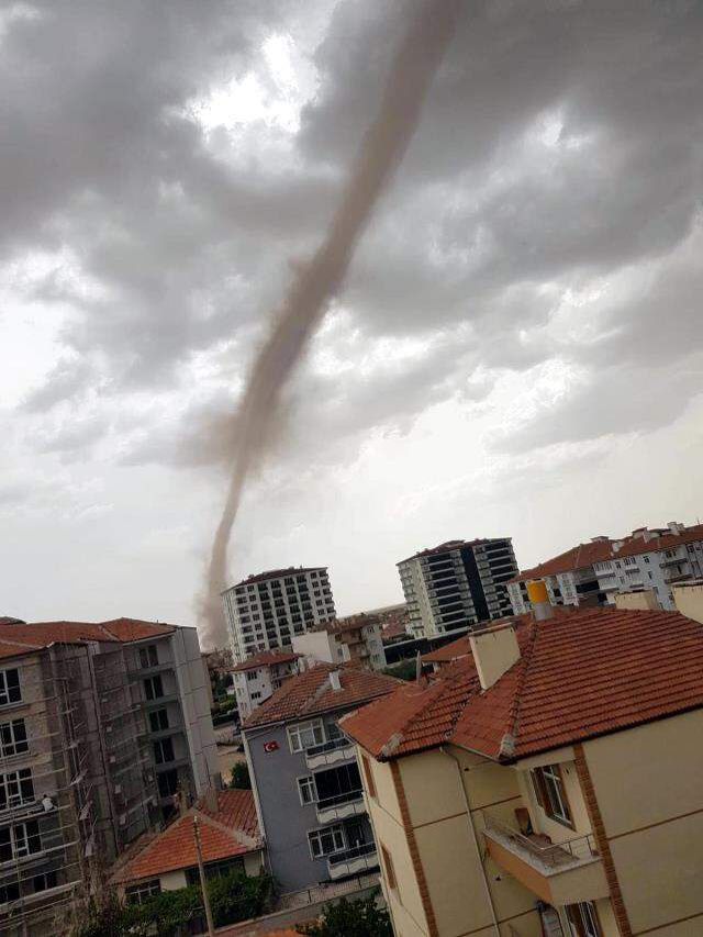 Ankara'da hortum paniği! 10 dakika süren korku dolu anlar kameralara yansıdı