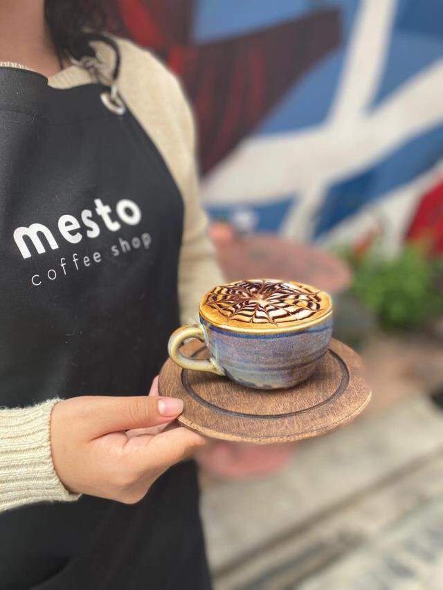 Kahve ile Kafe arasında Genç Girişimcilerin Mekânı: Balat