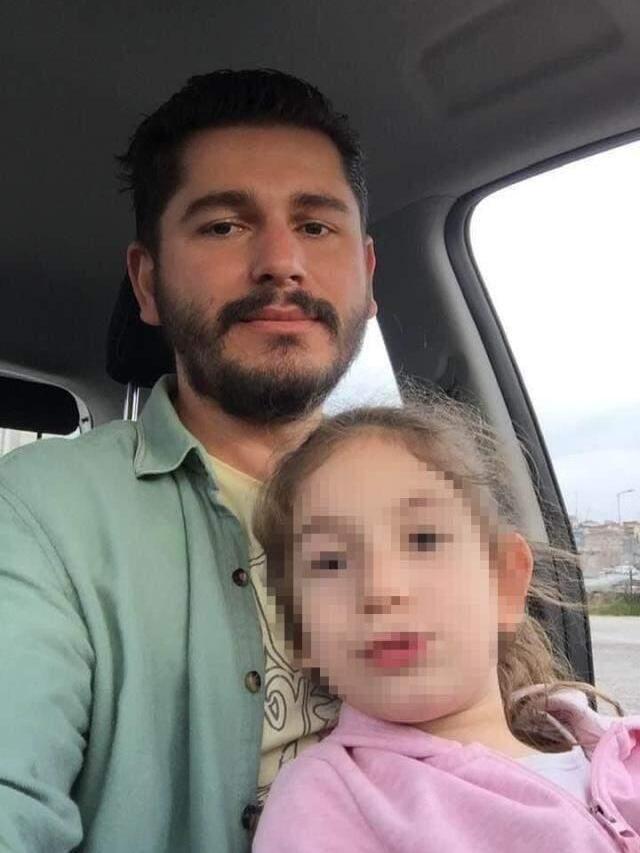 Babasının boğazını keserek öldürdüğü 7 yaşındaki kızın küçük tabutu görenleri kahretti