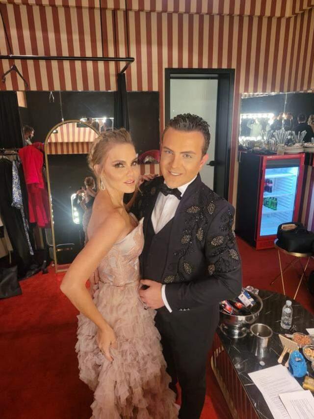 Gökay Kalaycıoğlu ve Melike Öcalan'dan Peri Masalı! Danslarıyla dakikalarca ayakta alkışlandılar