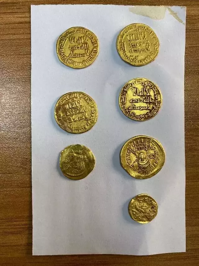 İstanbul'daki evden resmen tarih çıktı! Sikkedeki tespit emniyeti alarma geçirdi, değeri 60 milyon TL olabilir