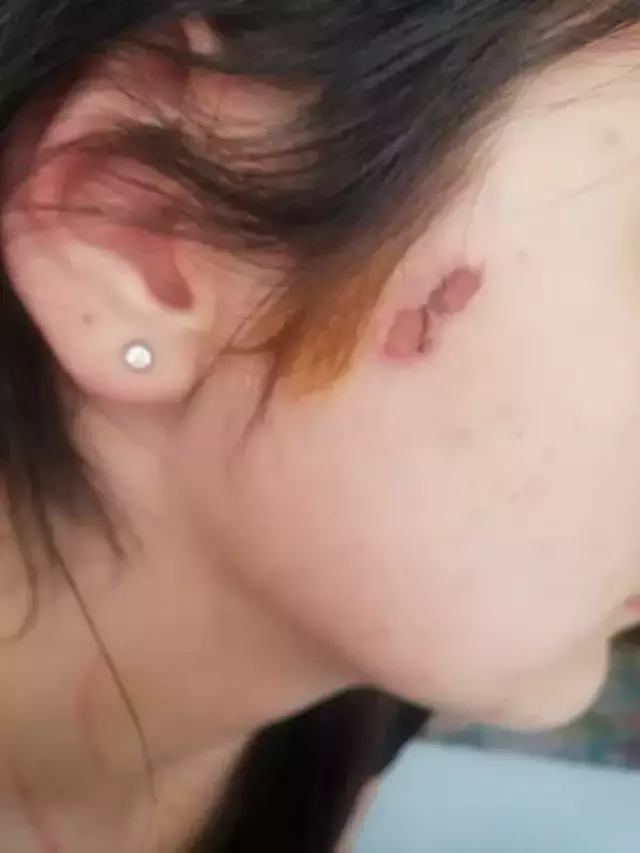 Rezidans dairesinde genç kıza 'Bakire misin?' diye sorup cinsel organına dokunmuşlar