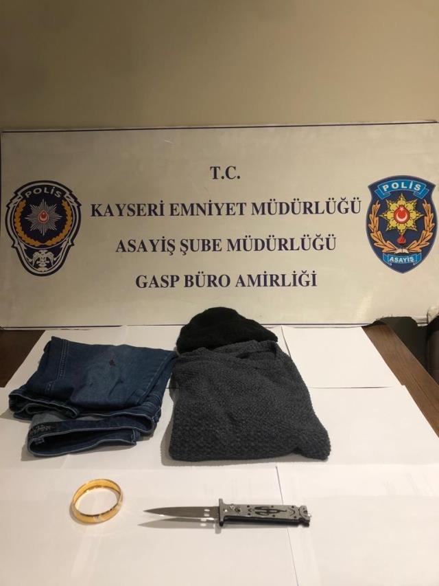 Boğazından bıçaklanan sarraf, 110 günlük yaşam mücadelesini kaybetti