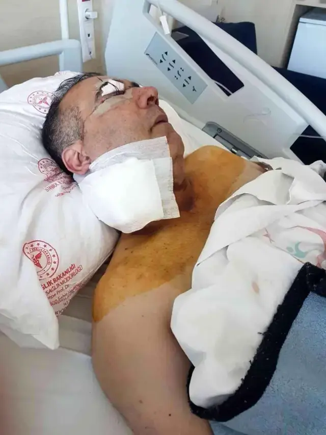 İndi bindi ücretini fazla bulan yolcu, silahını çekip taksiciyi boynundan vurdu