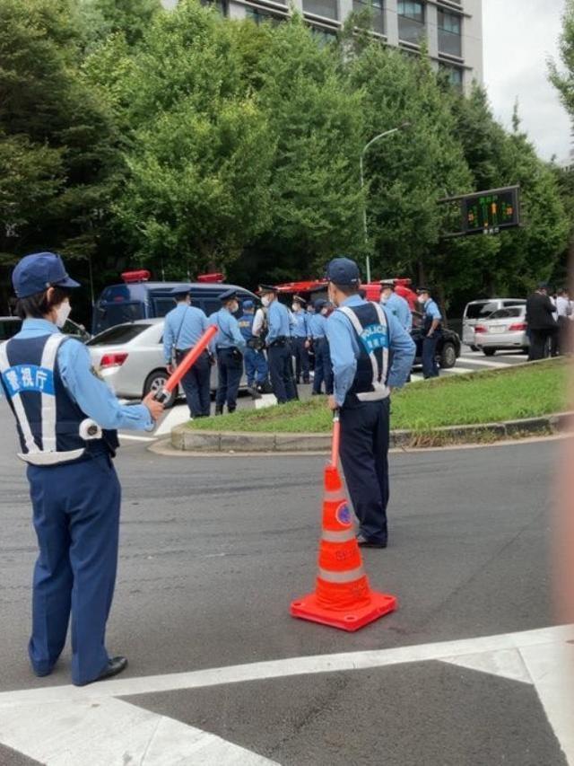 Japonya'da eski Başbakan Abe'nin cenaze töreni için ayrılan para ülkeyi karıştırdı! Bir kişi kendini ateşe verdi