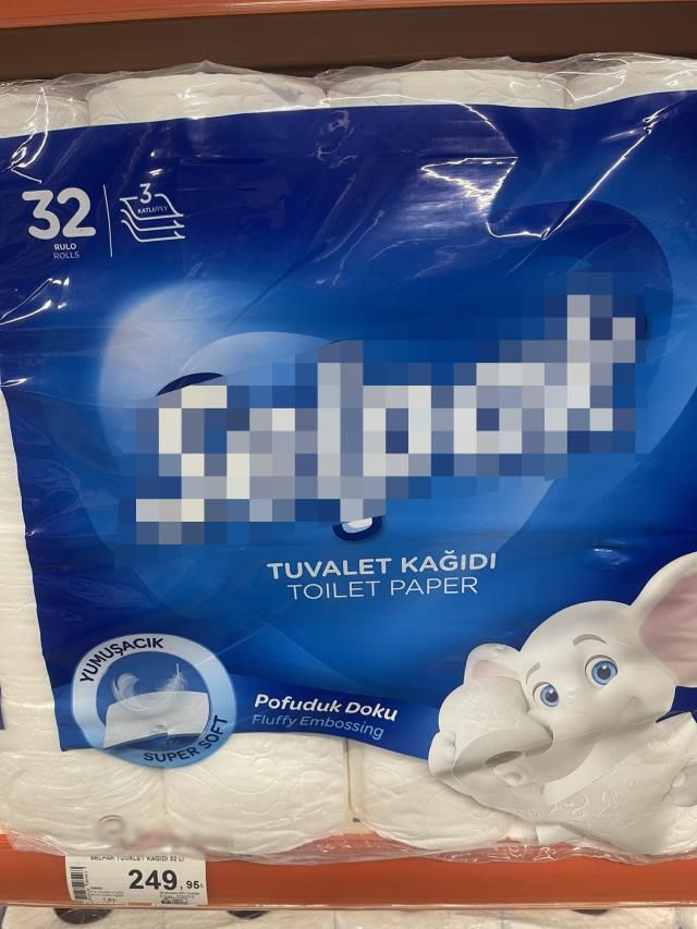 Etiketi görenler gözlerine inanadı! 32'li tuvalet kağıdının fiyatı dudak uçuklatıyor