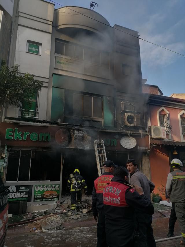 Aydın'da bir restoranda 7 kişinin ölümüyle sonuçlanan patlamaya ilişkin 3 kişi tutuklandı