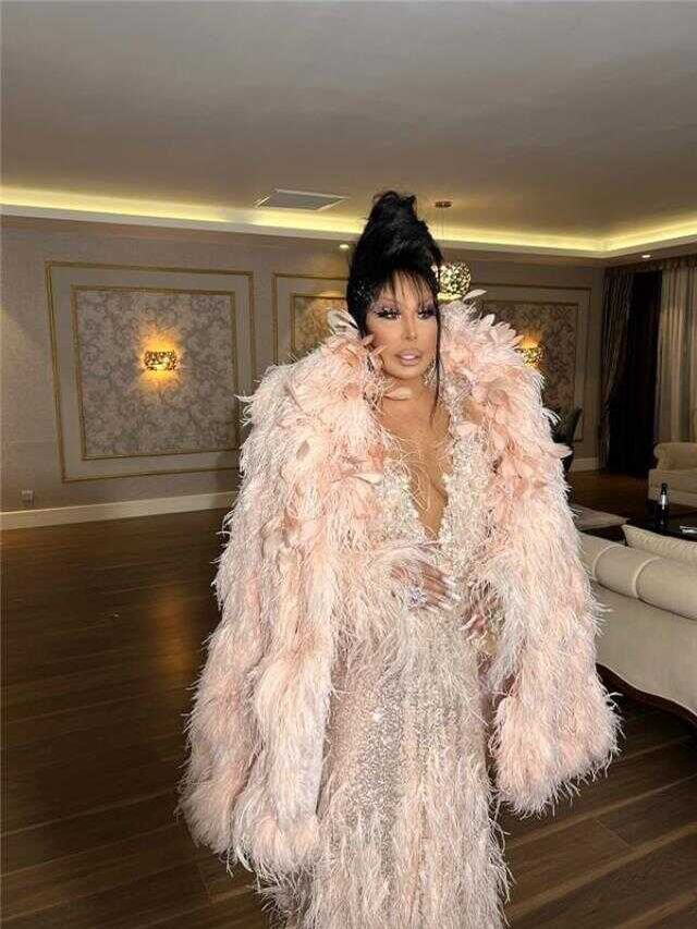 Bülent Ersoy ile Pınar Kerimoğlu sosyal medyada birbirine girdi