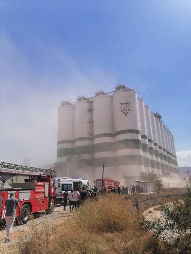 Kocaeli'de TMO deposunda patlama! Yaralılar var