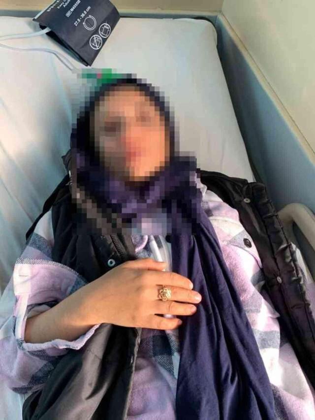 Boşanmak isteyen eşini adliye önünde darbetti