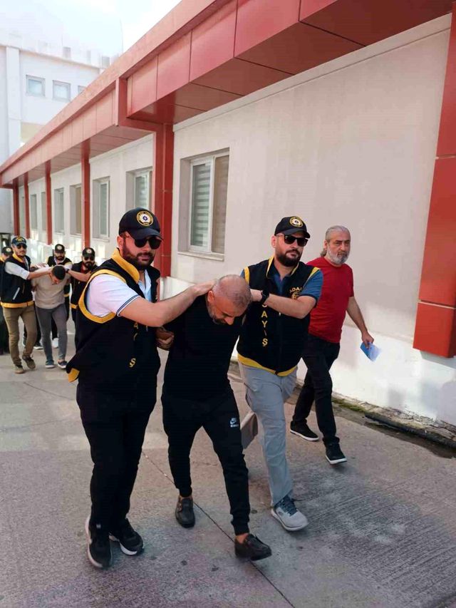 Gözü döndü mezarlıkta ateş açtı: 1 ölü 3 yaralı