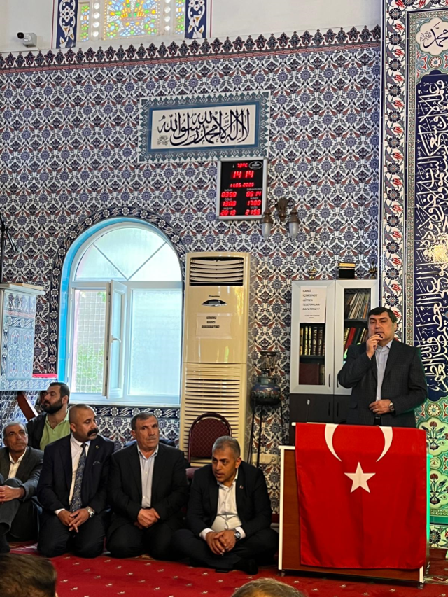 Aile üyeleri Kur'an-ı Kerim ve Türk bayrağının altından geçti, iki yıllık husumet son buldu