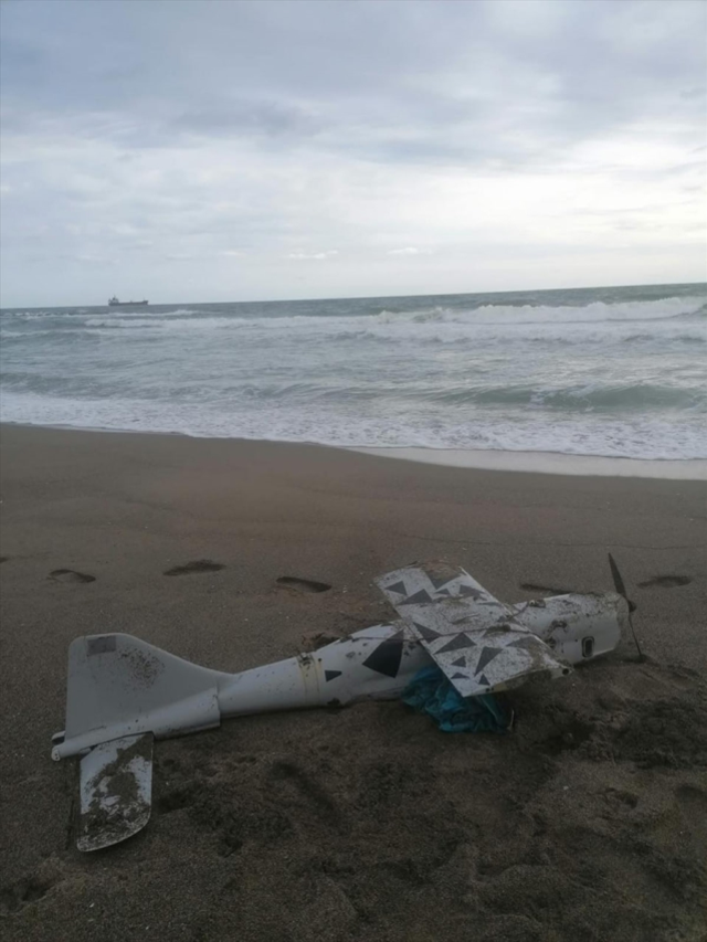 Sakarya'da halk plajında İHA bulundu