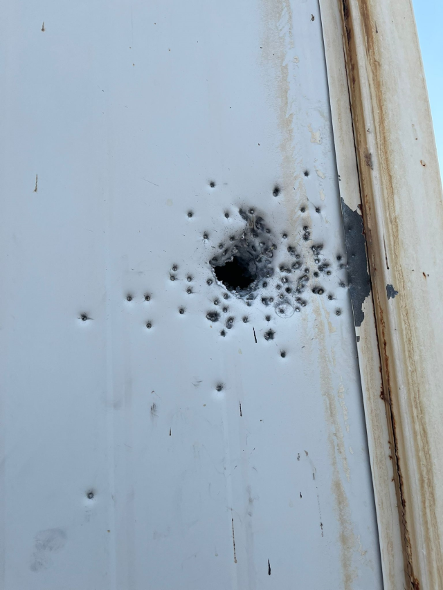 Soyguncular anneyi katletti, 12 yaşındaki oğlu ölü numarası yaparak kurtuldu