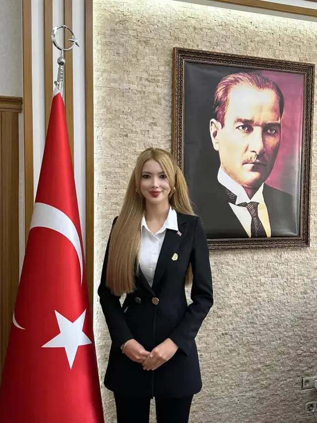 Kaymakam Tuğçe Orhan hangi partiye yakın? Paylaşımıyla rengini belli etmiş